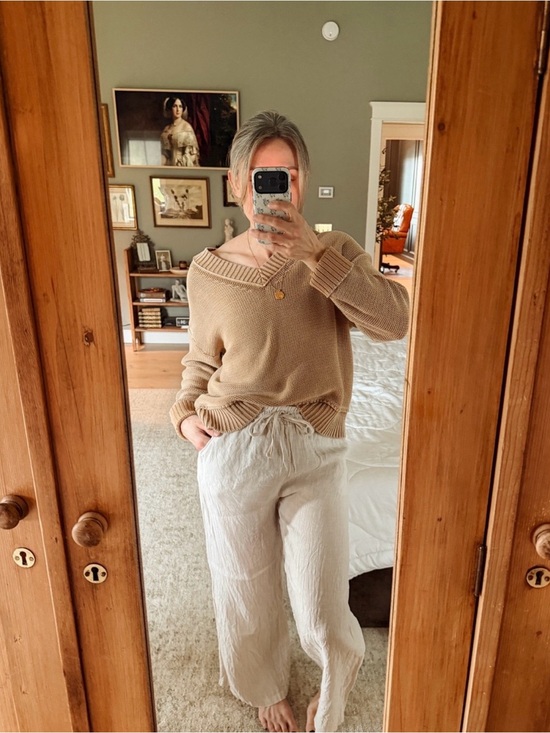 American Eagle Outfitters Sweaters - American Eagle 100% cotton camel v-neck oversized knit sweater | size small